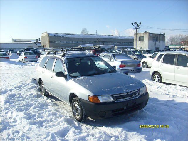 2002 Nissan AD Wagon