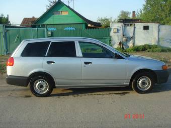 2003 Nissan AD Wagon For Sale