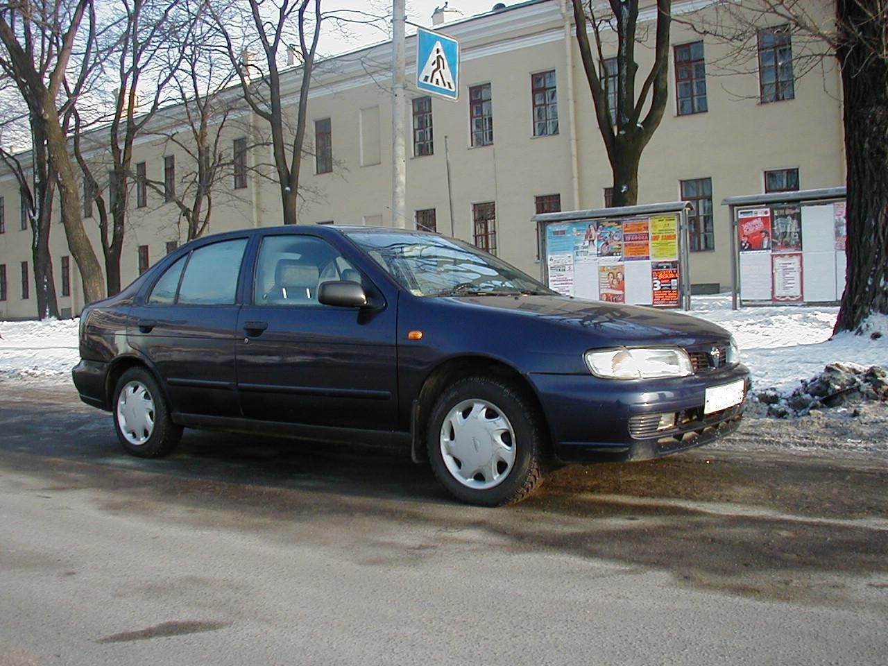 1997 Nissan Almera