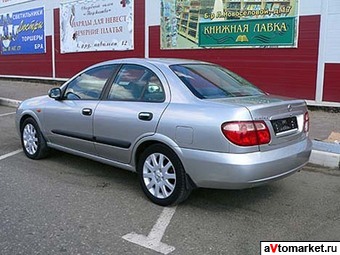 2003 Nissan Almera Pictures