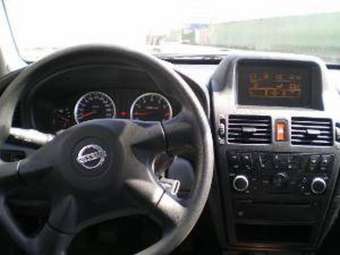 2006 Nissan Almera Pics