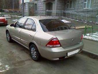 2006 Nissan Almera Pictures