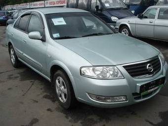 2006 Nissan Almera Pictures