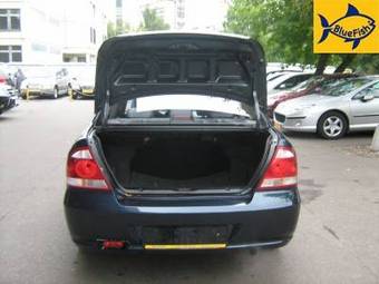 2006 Nissan Almera Photos