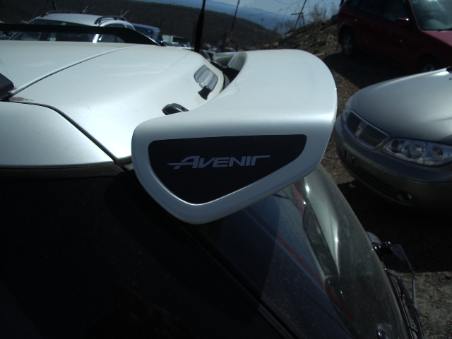 1998 Nissan Avenir Pictures