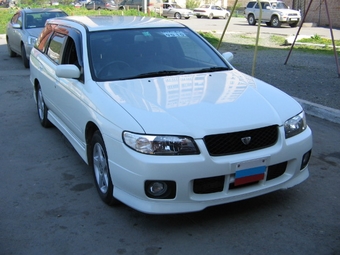 2000 Nissan Avenir