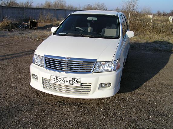 2000 Nissan Bassara