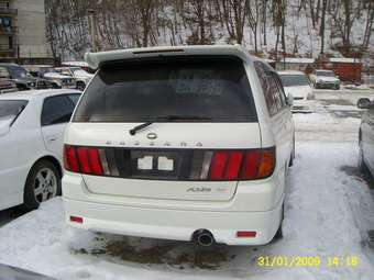 2000 Nissan Bassara Photos