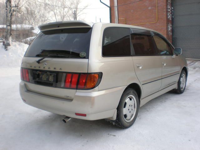 2001 Nissan Bassara