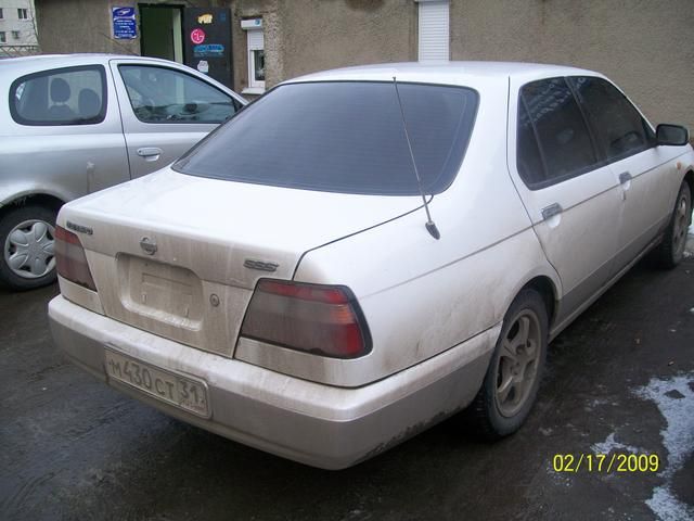 1996 Nissan Bluebird