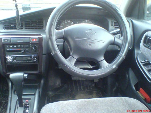 1999 Nissan Bluebird