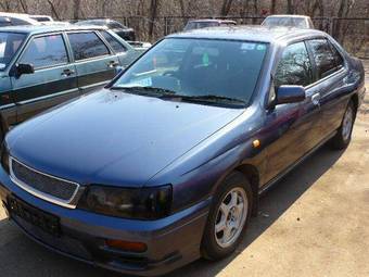 1999 Nissan Bluebird Pics