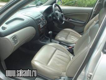 2001 Nissan Bluebird Pictures