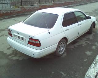 2001 Nissan Bluebird Pictures