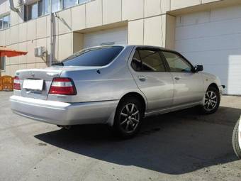 2001 Nissan Bluebird Photos