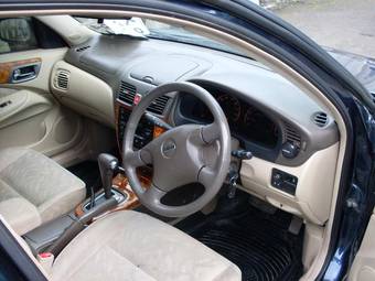 2000 Nissan Bluebird Sylphy Photos