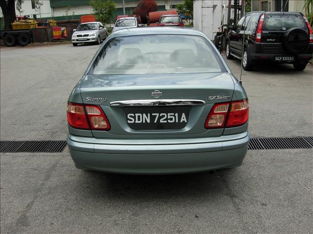 2001 Nissan Bluebird Sylphy Pictures