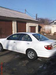 2001 Nissan Bluebird Sylphy Images