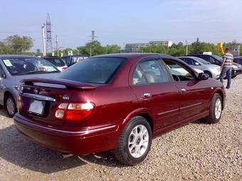 2001 Nissan Bluebird Sylphy Photos