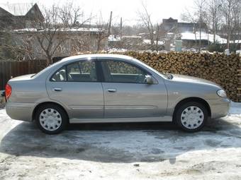 2003 Nissan Bluebird Sylphy Photos