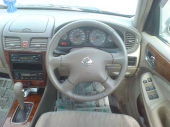 2003 Nissan Bluebird Sylphy Images