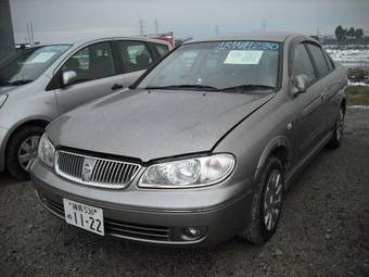 2004 Nissan Bluebird Sylphy Photos