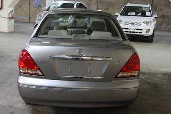 2004 Nissan Bluebird Sylphy Photos