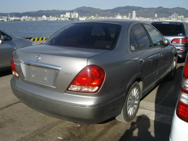 Nissan bluebird sylphy 2004