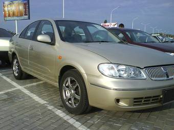 2004 Nissan Bluebird Sylphy Images