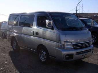 2002 Nissan Caravan Images