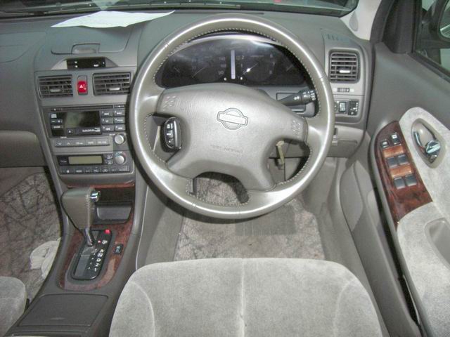 1999 Nissan Cefiro Photos