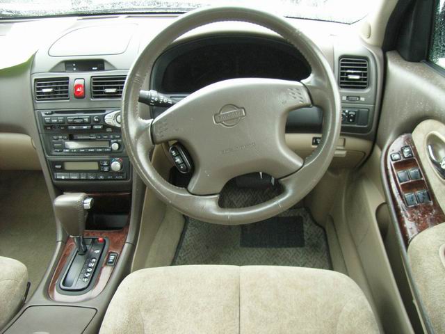 1999 Nissan Cefiro Photos