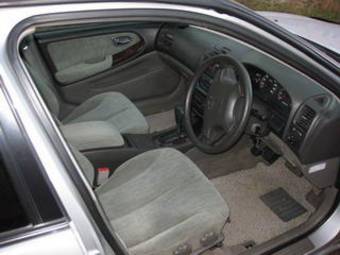 1999 Nissan Cefiro Pictures