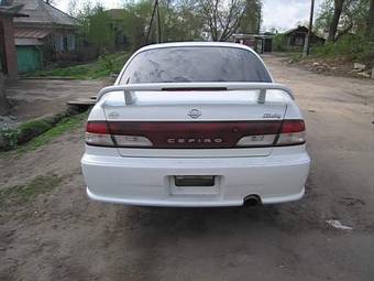 1999 Nissan Cefiro Pictures