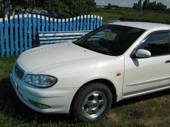 1999 Nissan Cefiro Pictures