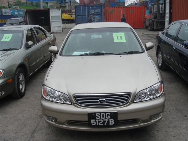 2000 Nissan Cefiro