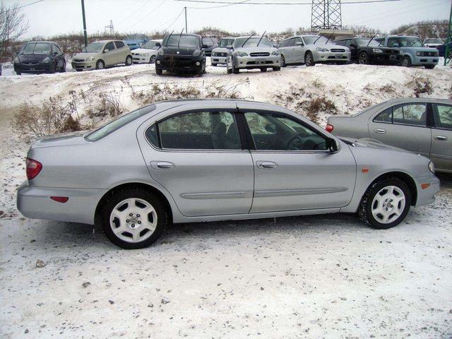 2001 Nissan Cefiro