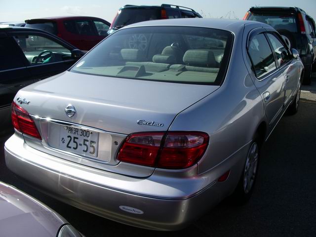 2001 Nissan Cefiro Photos