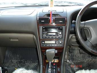 2001 Nissan Cefiro Pictures