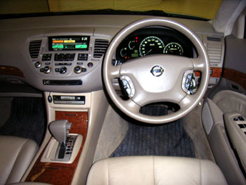 2001 Nissan Cima Pictures