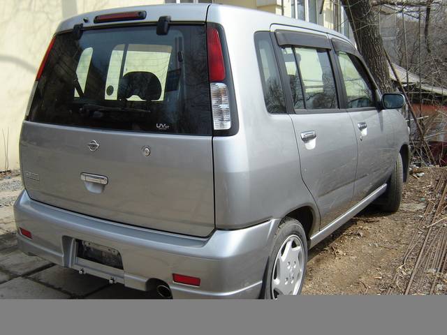 1999 Nissan Cube