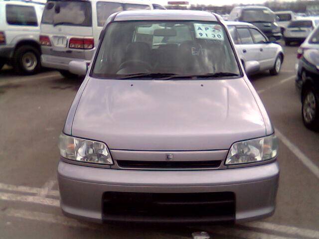 1999 Nissan Cube