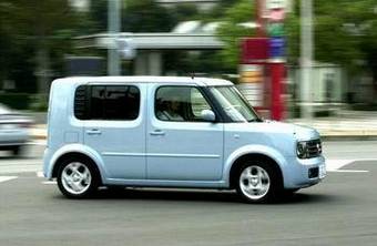 2003 Nissan Cube Images