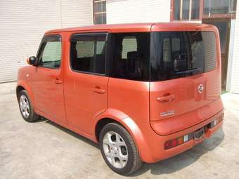 2004 Nissan Cube Pictures