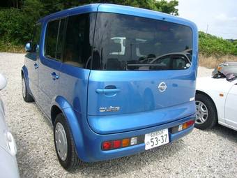 2004 Nissan Cube Images