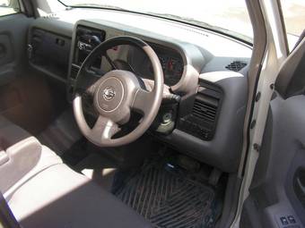 2003 Nissan Cube Cubic Photos