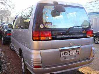 1999 Nissan Elgrand Pics