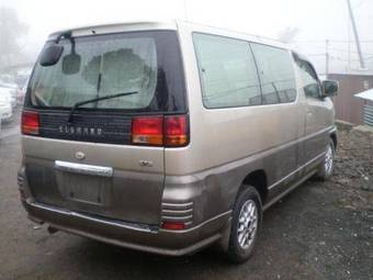 1999 Nissan Elgrand Photos