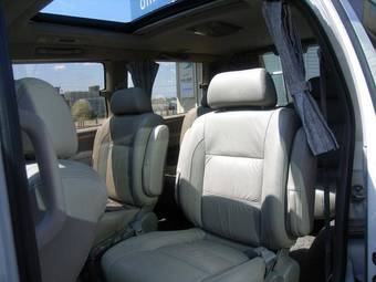 1999 Nissan Elgrand Pictures