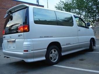 2001 Nissan Elgrand For Sale